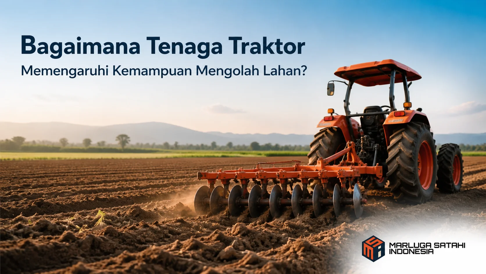 Traktor roda 4 mengolah tanah menggunakan implement pertanian pada area lahan terbuka untuk mendukung pekerjaan pengolahan lahan.